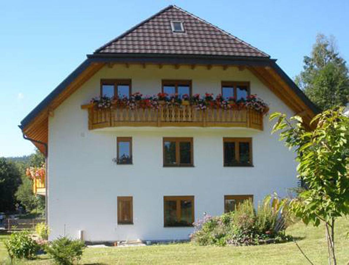 Ferienwohnungen DaHeim Titisee Exterior foto